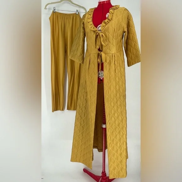Vintage Gold Quilted Lounge Set Maxi Bed Jacket & Slinky Pants - Picture 1 of 17